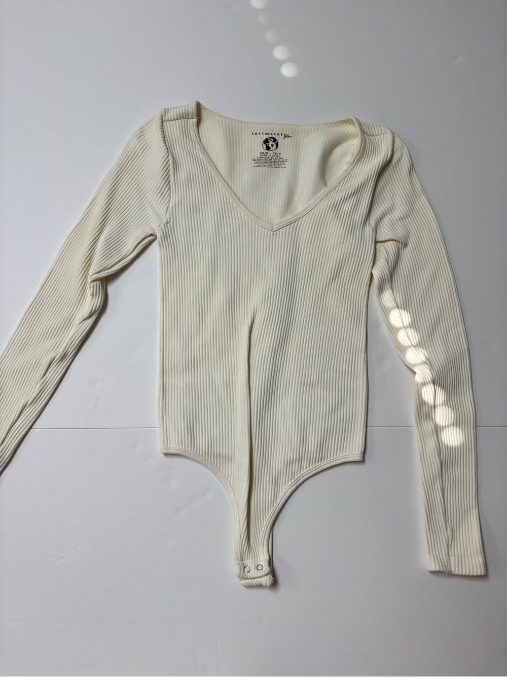 Intimately by Free People Cream Ribbed V-Neck Long Sleeve Bodysuit - XS/S